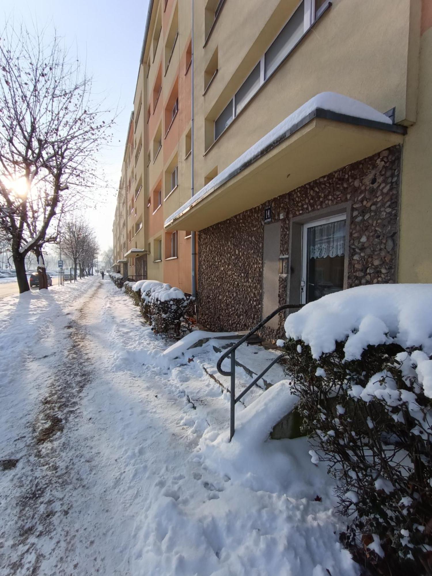 Mieszkanie W Centrum Kłodzko Esterno foto